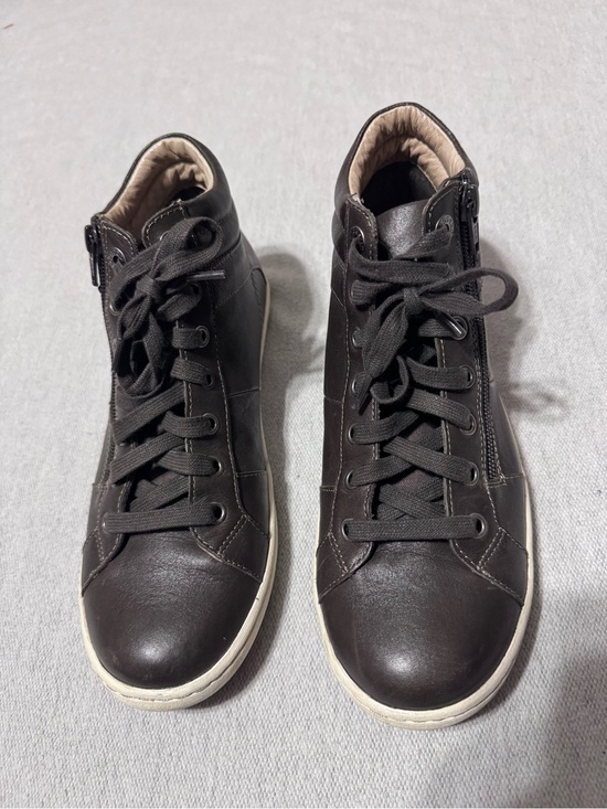 Taos Footwear Shoes - Taos Footwear Black High-Top Lace-Up Sneakers with Side Zip